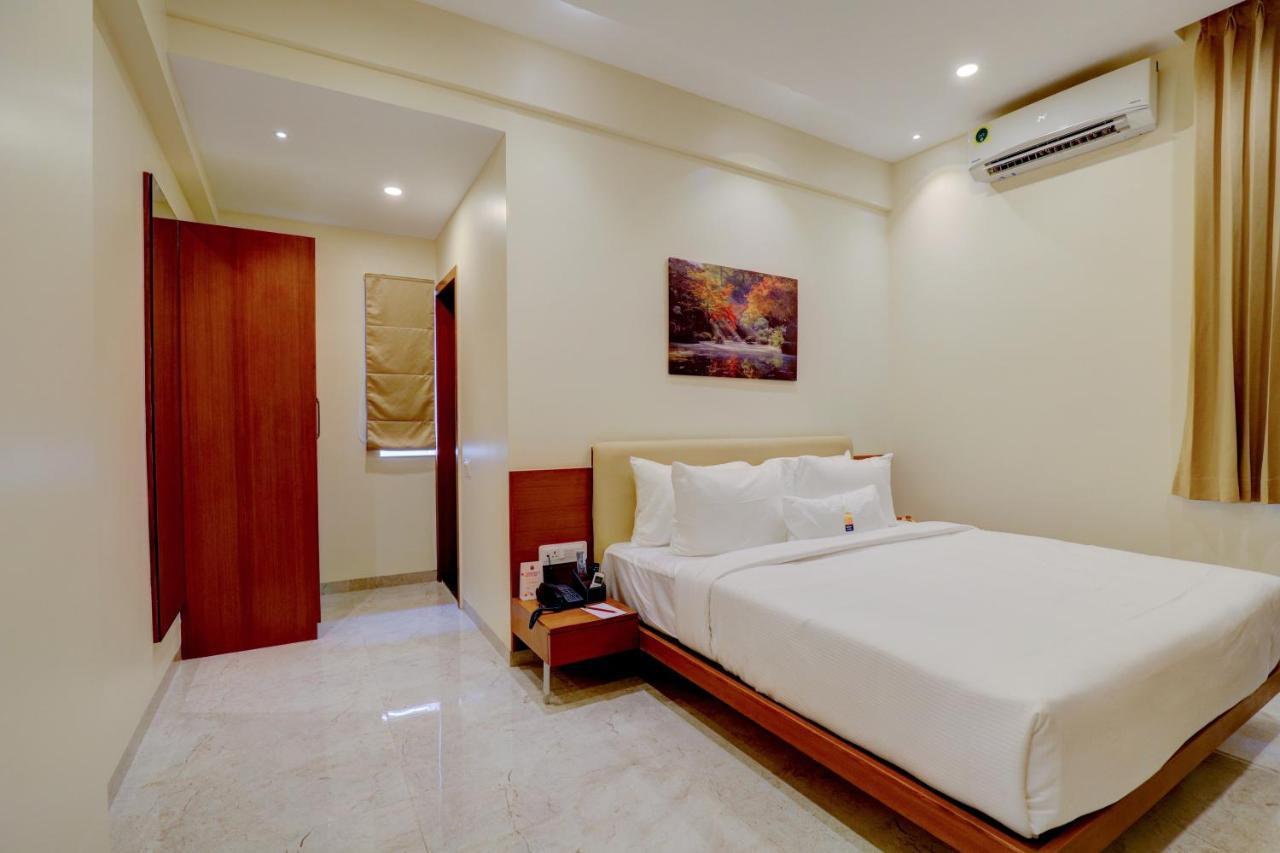 Myspace Tattwa Grand Yelahanka Exterior foto